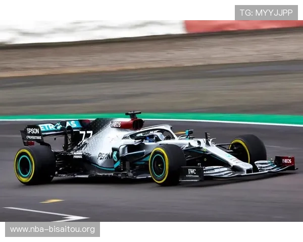 天空体育F1比赛直播时间表及赛程安排一览让你提前做好观赛准备